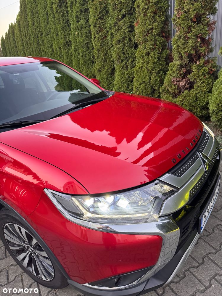Mitsubishi Outlander - 30