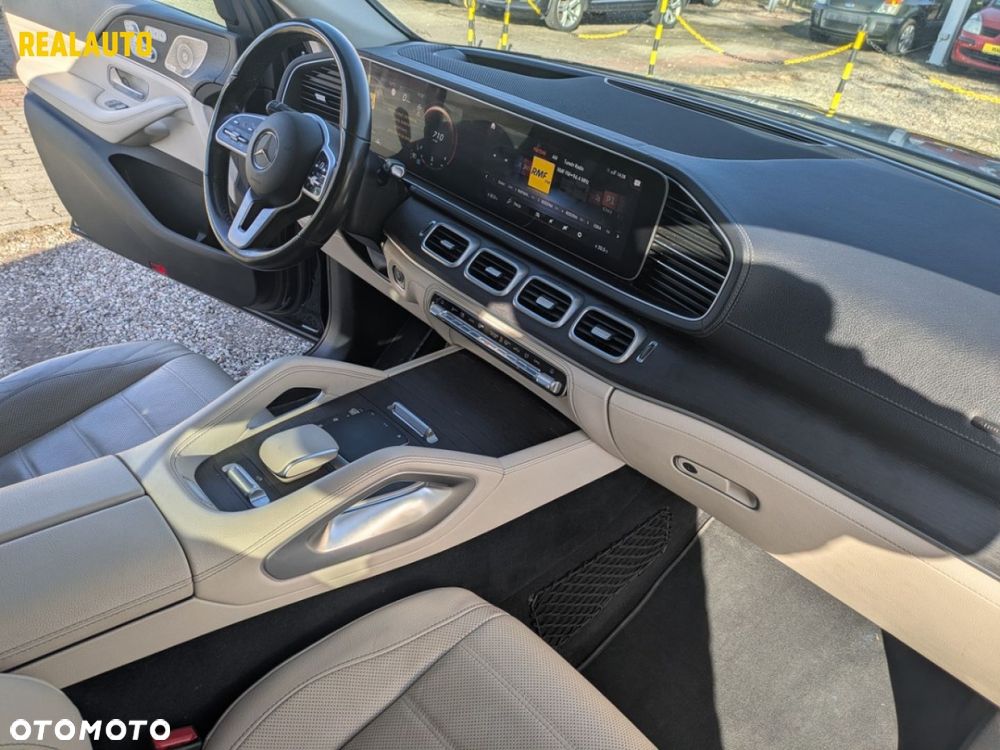 Mercedes-Benz GLE - 18