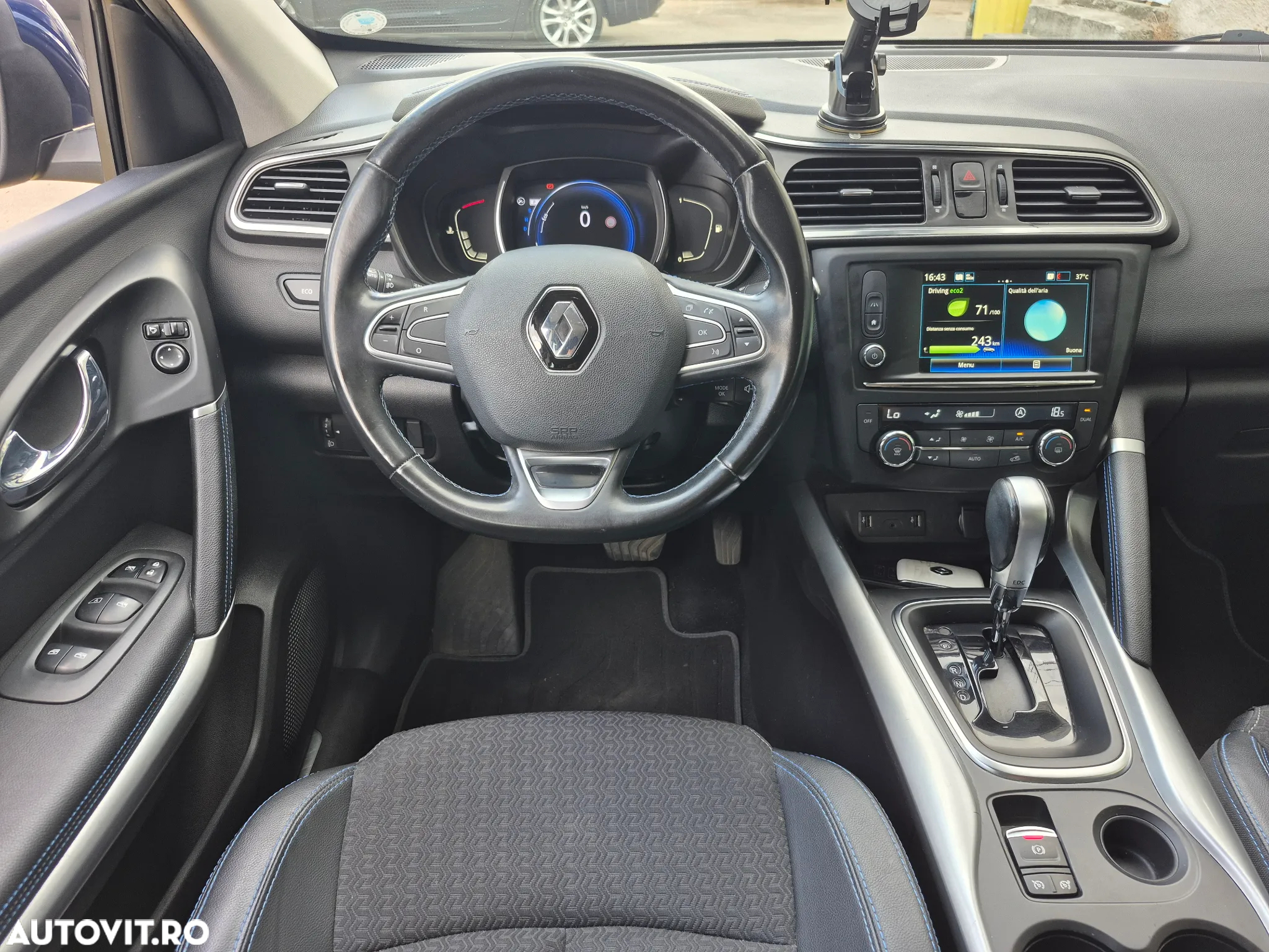 Renault Kadjar BLUE dCi 115 EDC BOSE EDITION - 15