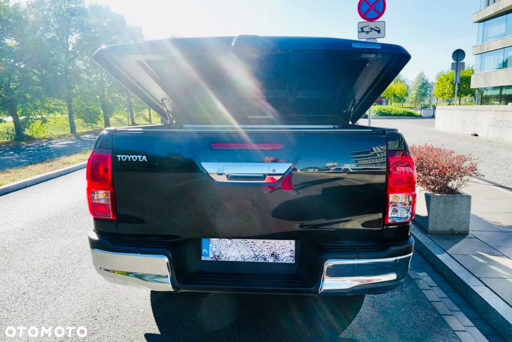 Toyota pick up - 8