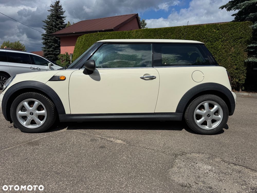 MINI ONE - 6