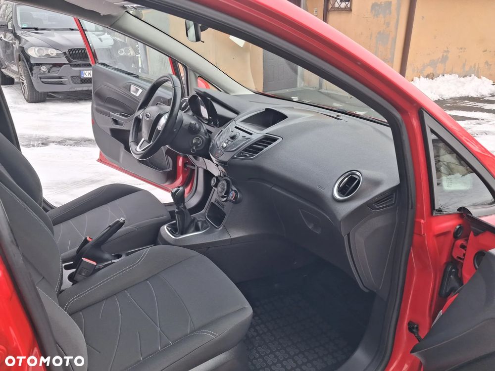 Ford Fiesta 1.25 Celebration - 16