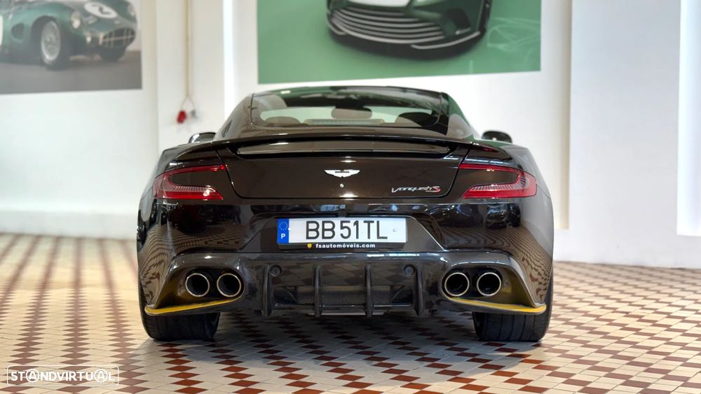 Aston Martin Vanquish S Coupe - 4