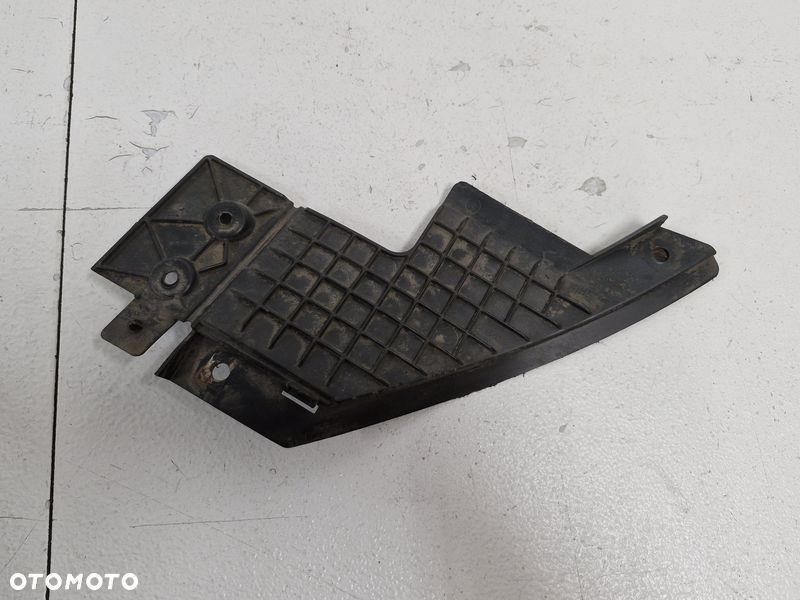 opel zafira c iii 3 osłona płyta zaślepka pod zderzak lewy przód 13372278 - 3