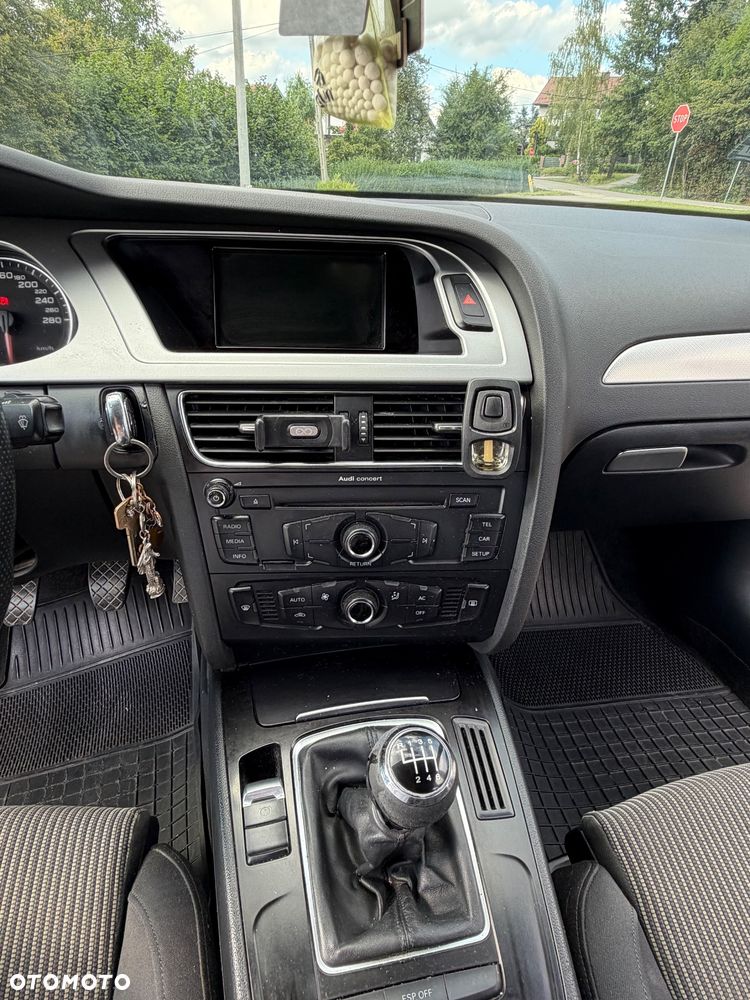 Audi A4 Limousine 2.0 TDI - 14