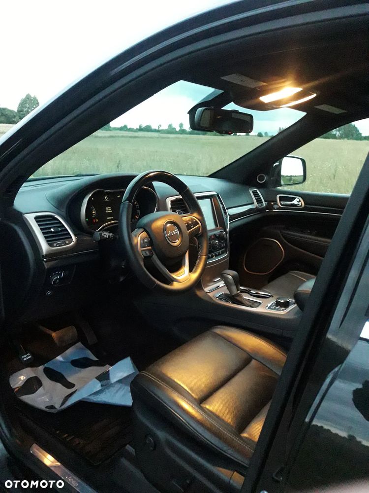 Jeep Grand Cherokee 5.7 V8 Overland - 10