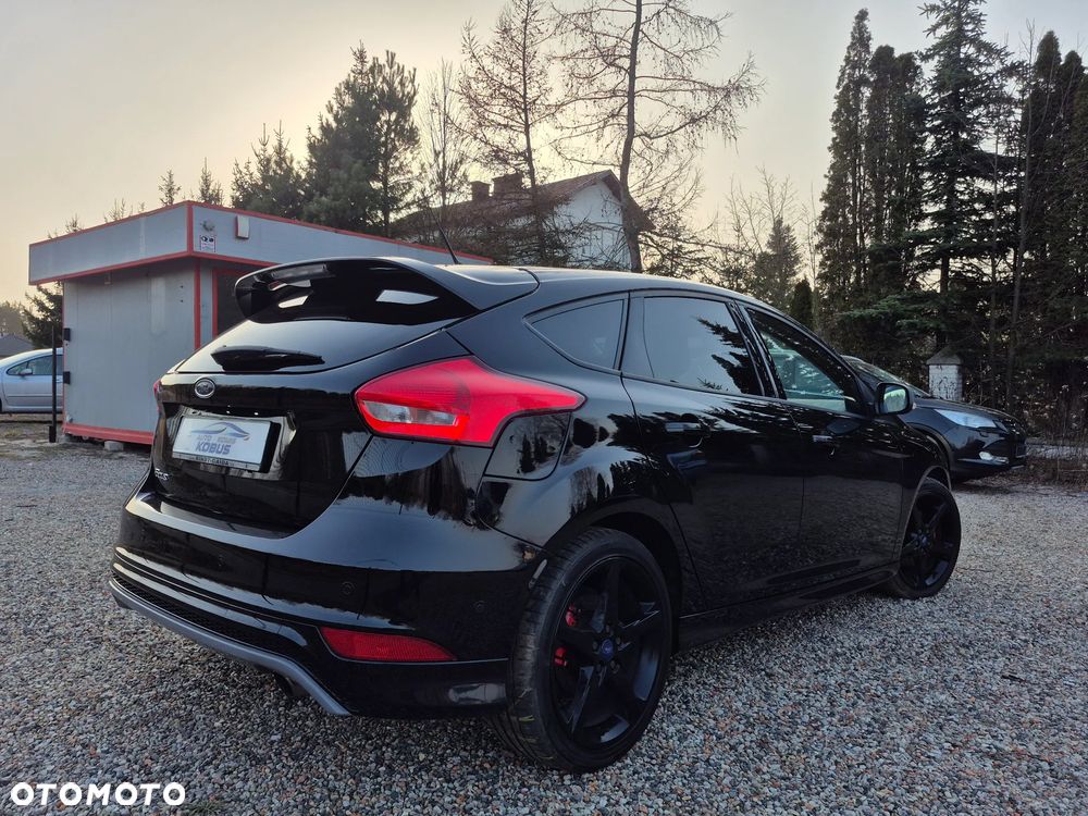 Ford Focus 1.5 EcoBoost STart-Stopp-System ST-LINE - 20