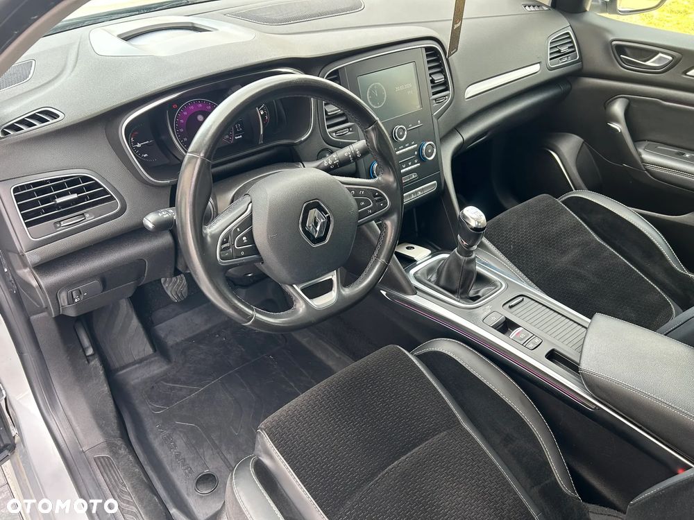 Renault Megane 1.5 Blue dCi Intens - 19