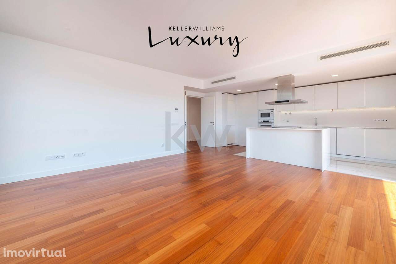 Penthouse T3 Duplex com Jacuzzi - Centro de Albufeira - Grande imagem: 5/60