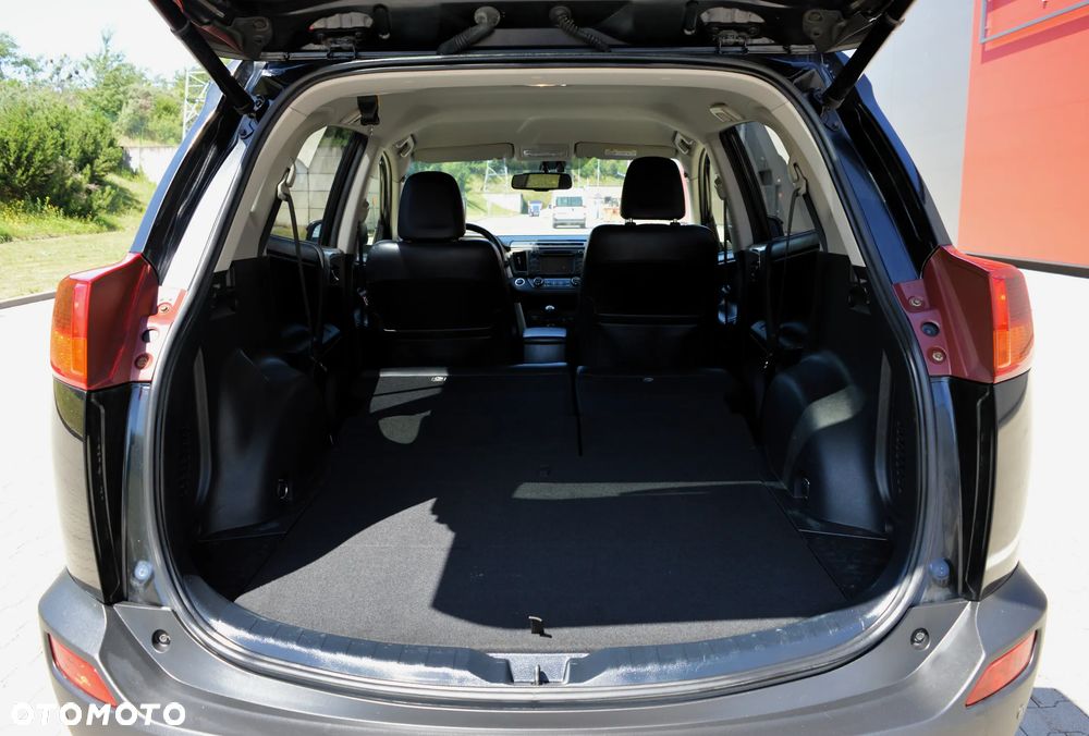 Toyota RAV4 2.2 D-4D Prestige - 31