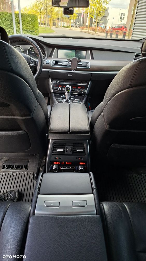 BMW 5GT 530d xDrive - 6
