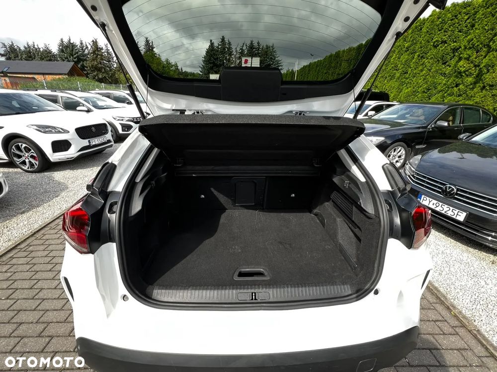 Citroën C4 BlueHDi 130 Stop&Start EAT8 SHINE - 13