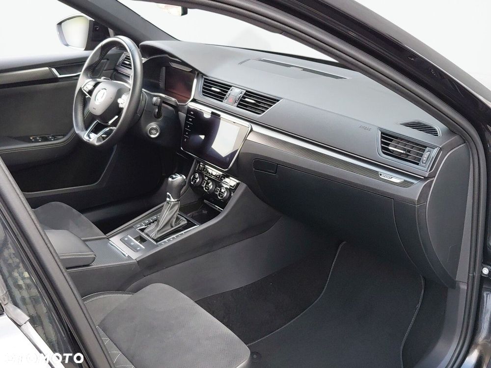 Skoda Superb 2.0 TSI 4x4 Sportline DSG - 17