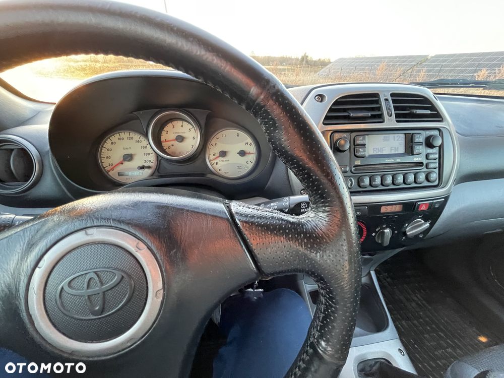 Toyota RAV4 2.0 D-4D Prestige - 7