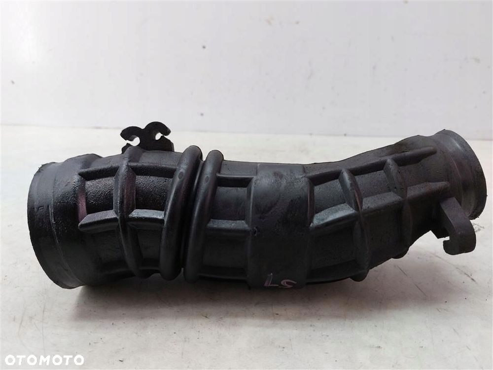 RURA DOLOT POWIETRZA Alfa Romeo GT 2003-2010 1,9 JTD - 5