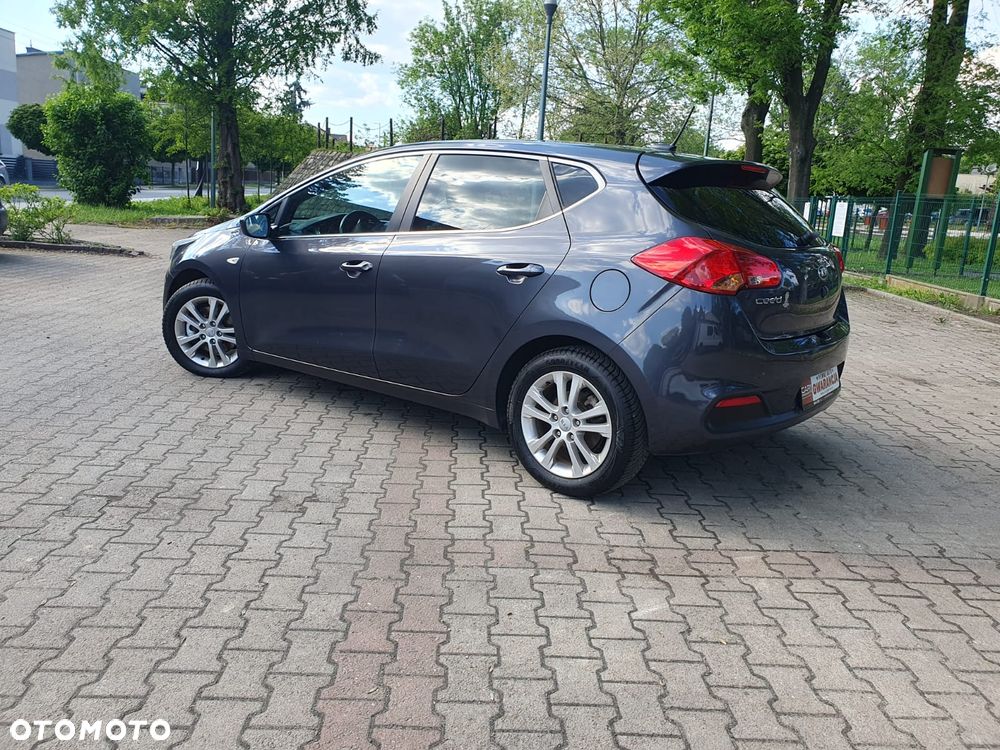 Kia Ceed 1.6 GDI XL - 20