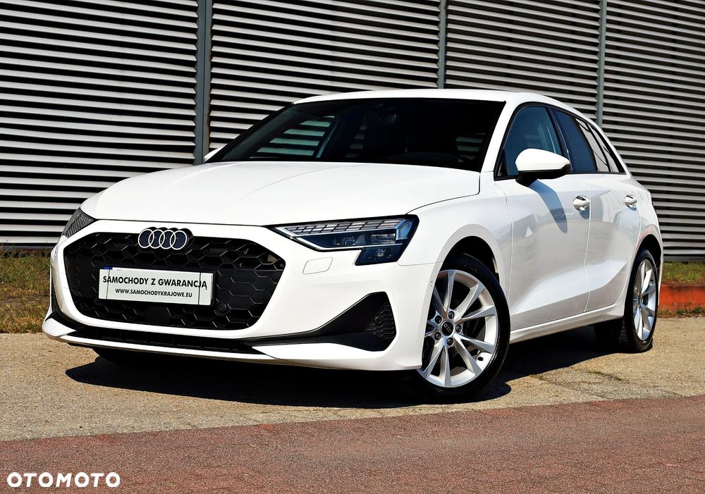 Audi A3 Sportback - 2