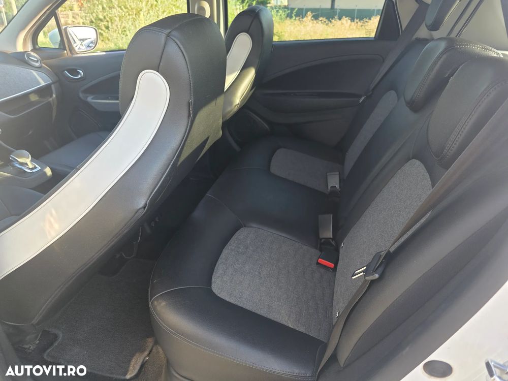 Renault ZOE - 10