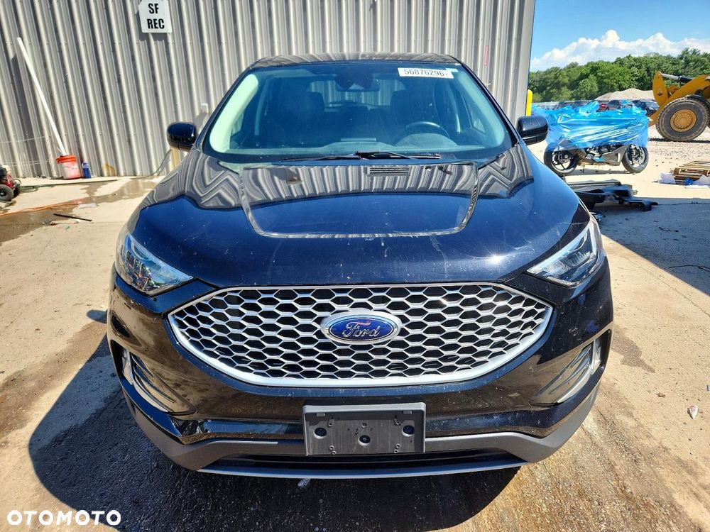 Ford Edge - 6