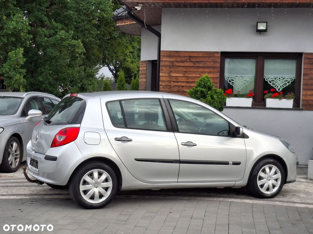 Renault Clio 1.2 TCE Authentique - 20