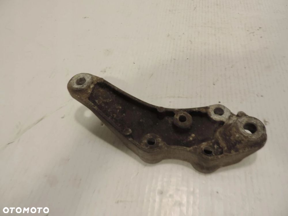 Poduszka Łapa Silnika Opel Corsa E 1,3 CDTI 13427225 - 3