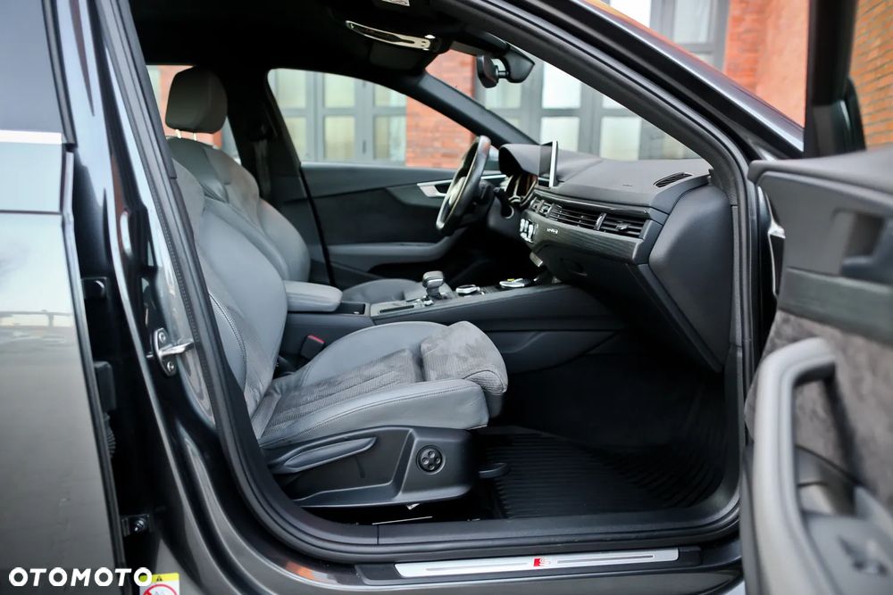 Audi A4 Avant 2.0 TDI S tronic quattro sport - 23