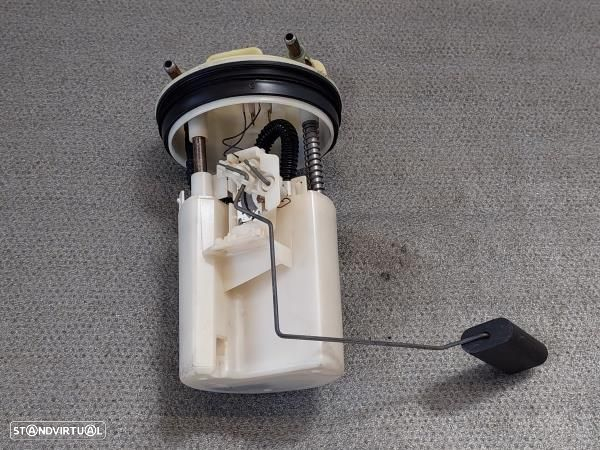 Bomba / Boia Combustivel  Mitsubishi Carisma (Da_) - 2