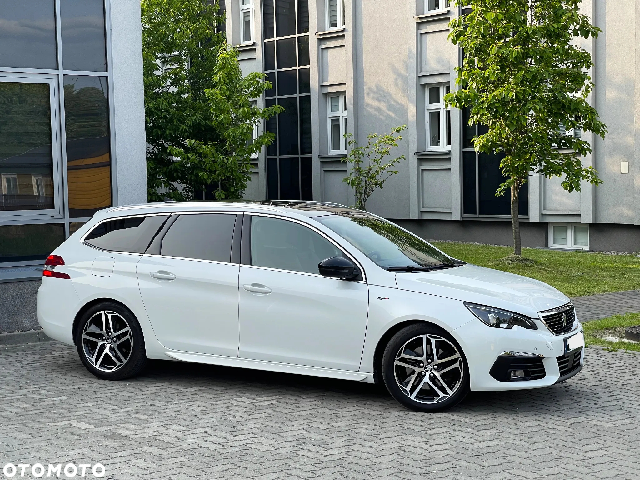 Peugeot 308 SW 2.0 BlueHDi GT S&S EAT8 - 6