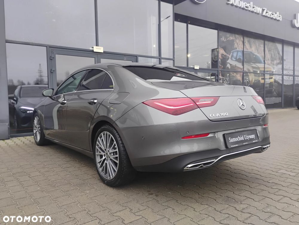 Mercedes-Benz CLA 180 mHEV Progressive 7G-DCT - 7