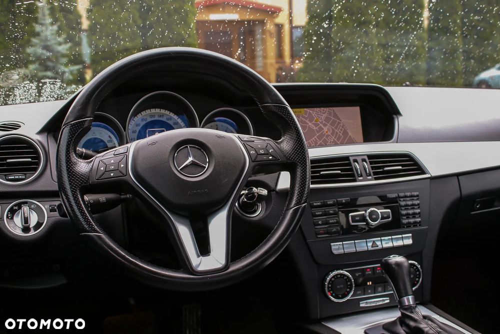 Mercedes-Benz Klasa C 180 Kompressor Automatik Avantgarde - 34