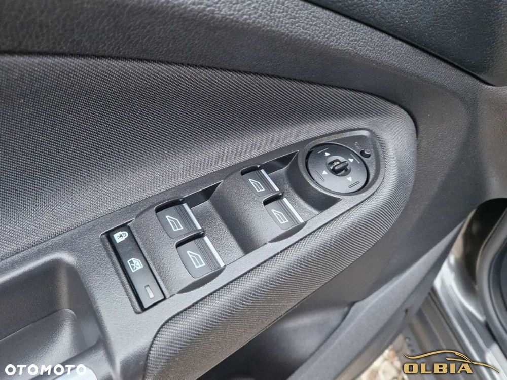 Ford Grand C-MAX - 26