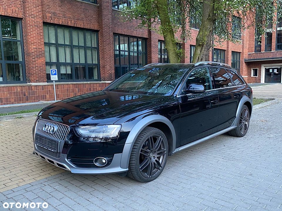 Audi A4 Allroad - 1