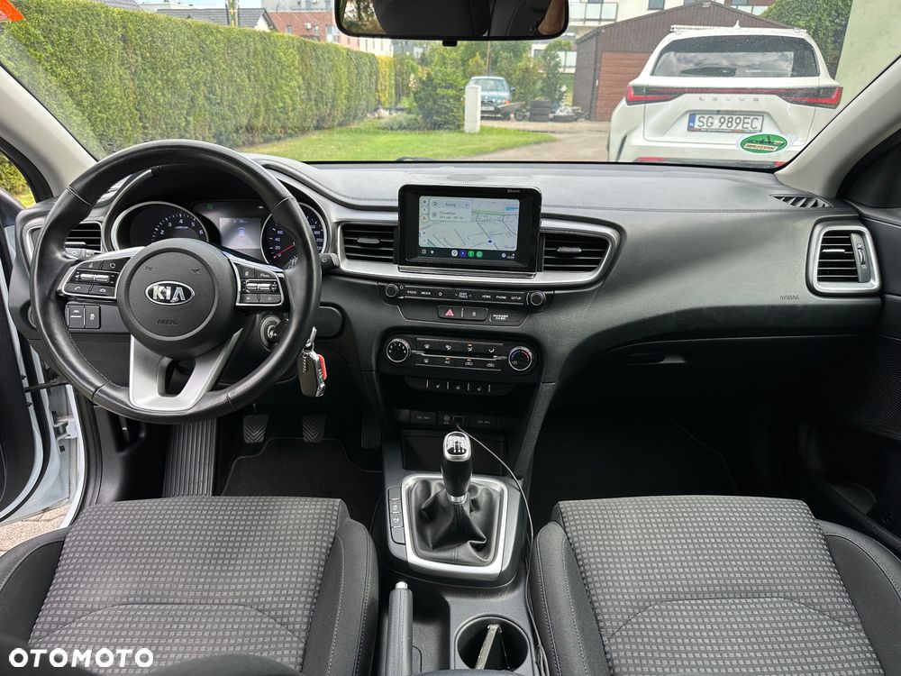 Kia Ceed 1.4 L Business Line Plus - 15