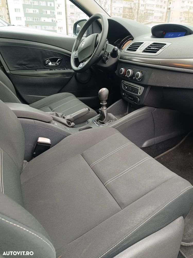 Renault Megane 1.5 dCi Dynamique - 9