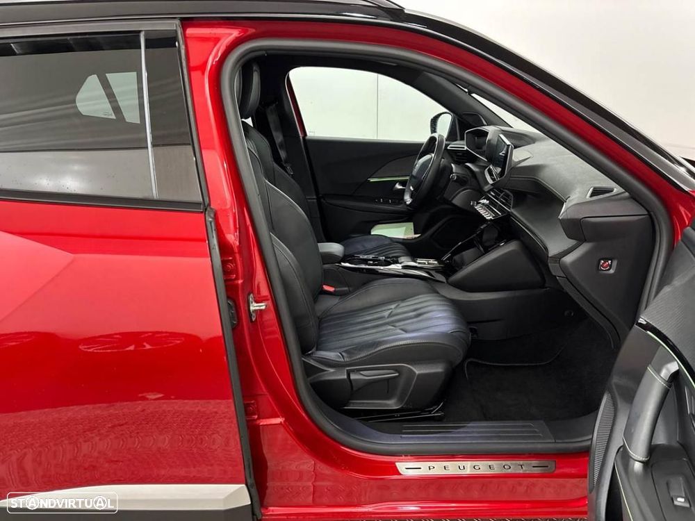 Peugeot e-2008 GT Pack - 8