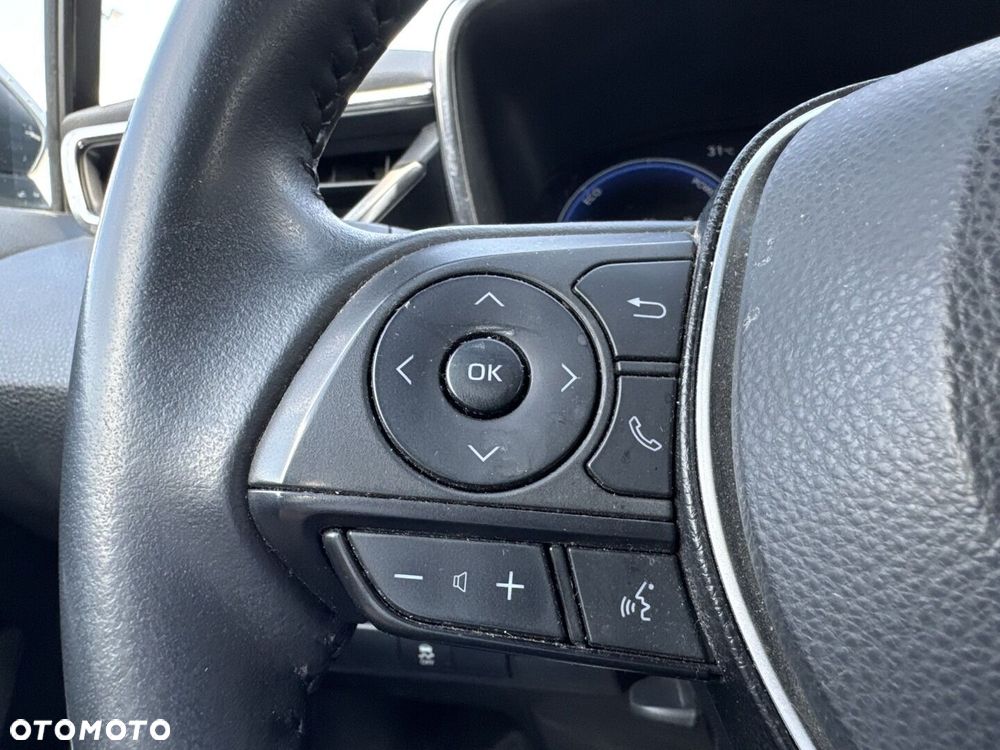 Toyota Corolla 2.0 Hybrid Comfort - 23