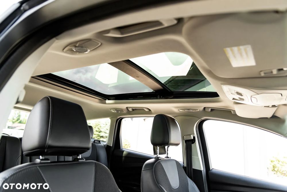 Ford Kuga 2.0 TDCi 2x4 Individual - 28