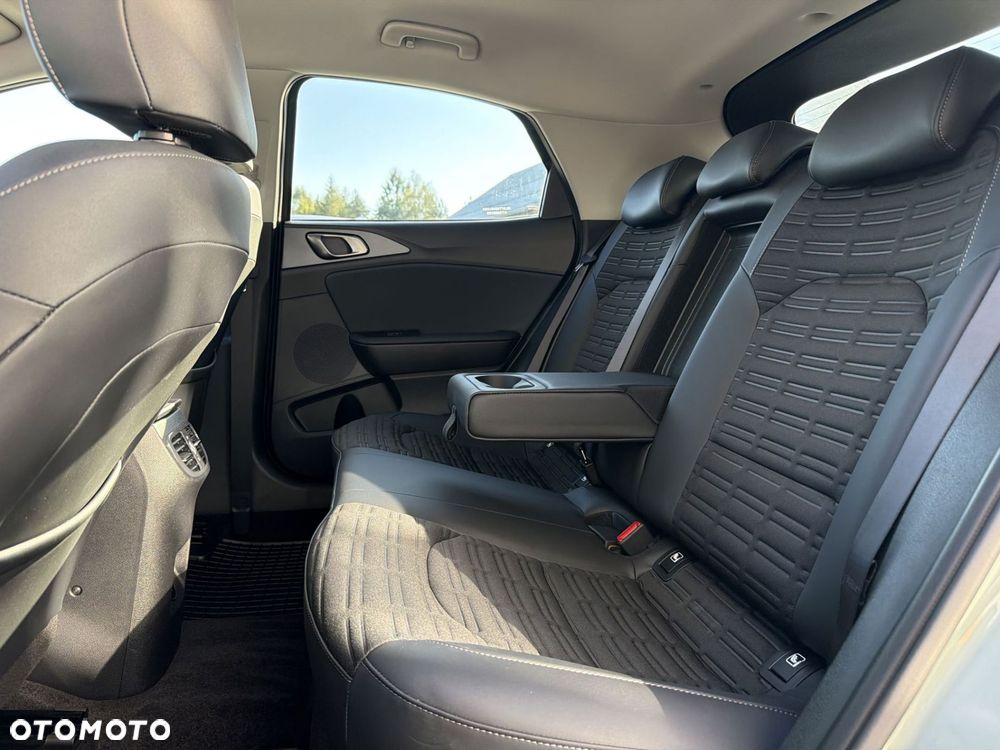 Kia XCeed 1.6 T-GDI L DCT - 21