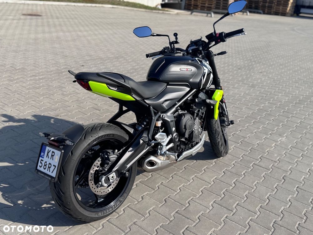 Triumph Trident - 4