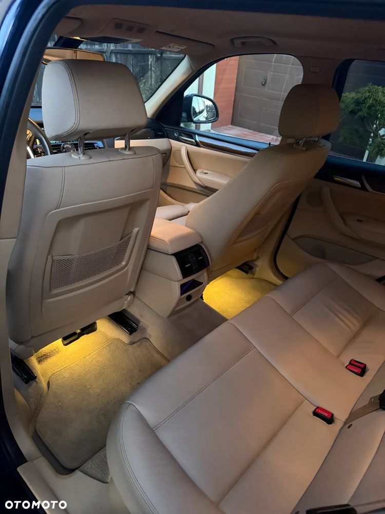 BMW X3 xDrive20d xLine - 10