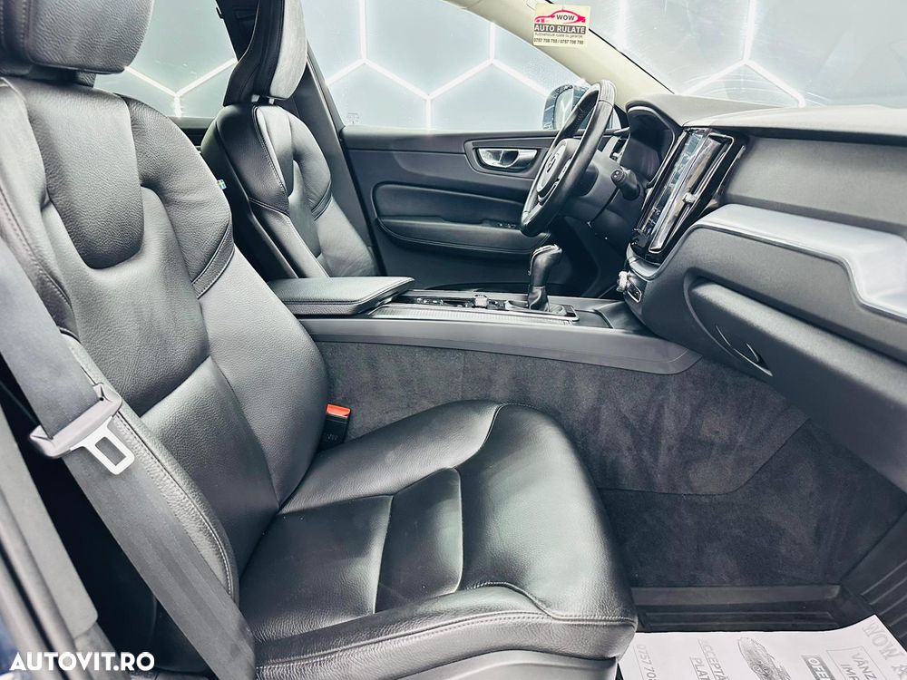 Volvo XC 60 D3 Momentum Pro - 19