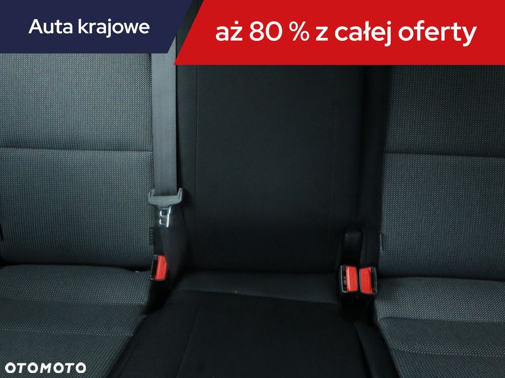 Kia Ceed - 12