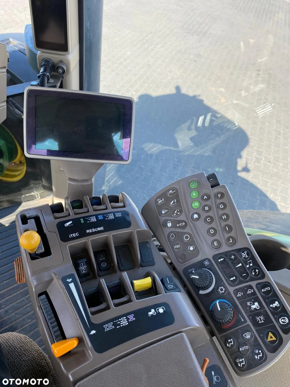 John Deere 8245R - 2