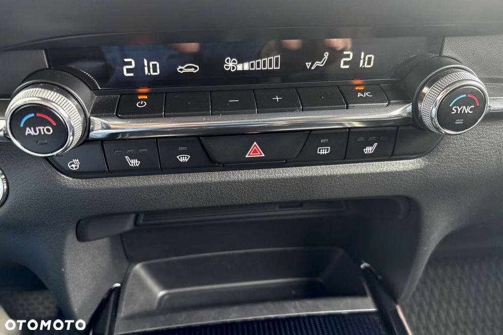Mazda CX-30 SKYACTIV-X 2.0 M-Hybrid SELECTION - 19