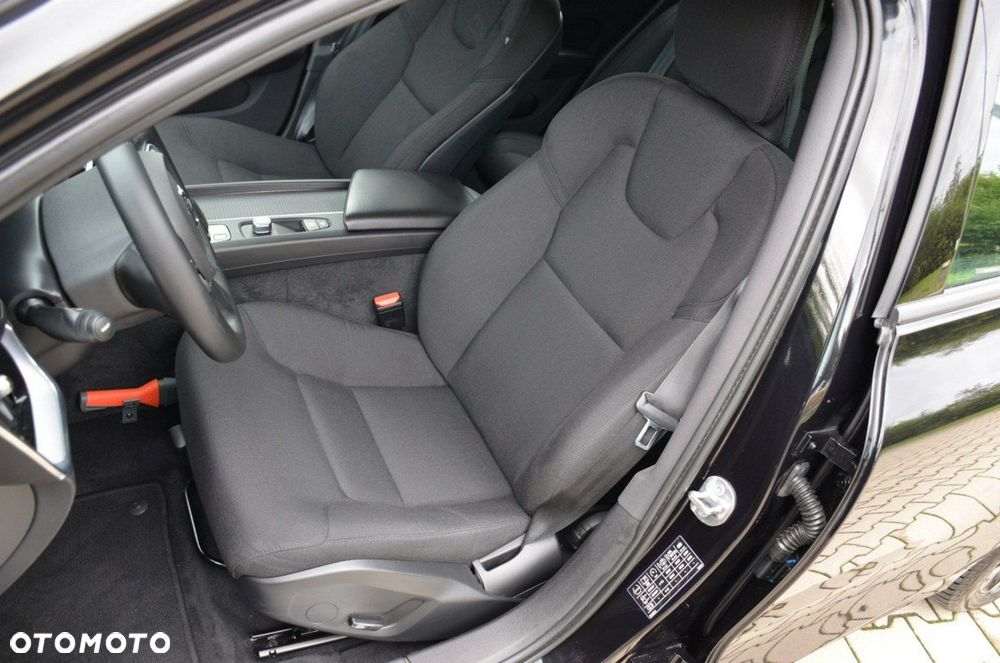 Volvo V60 - 25