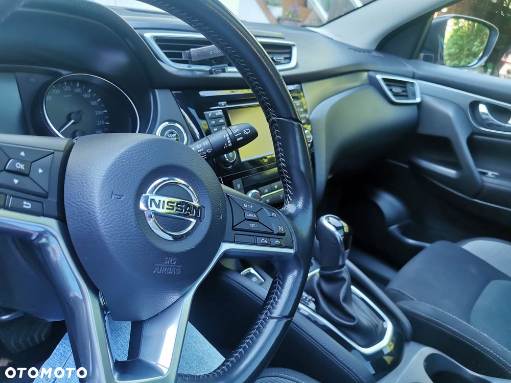 Nissan Qashqai 1.2 DIG-T N-Connecta Xtronic EU6 - 19