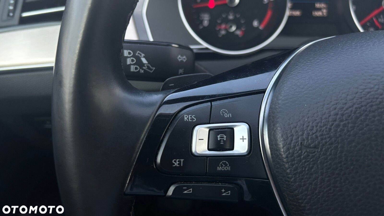 Volkswagen Passat 2.0 TDI BMT Highline DSG7 - 17