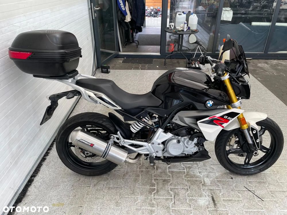 BMW G - 12