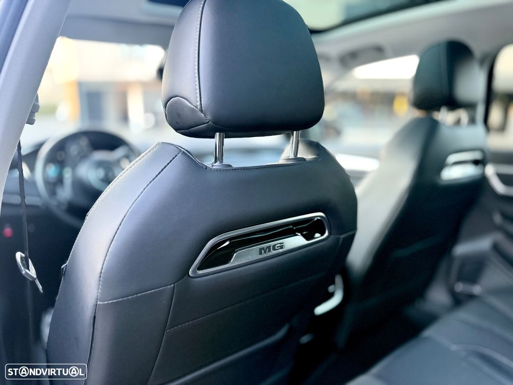 MG Marvel R 70 kWh AWD Performance - 27