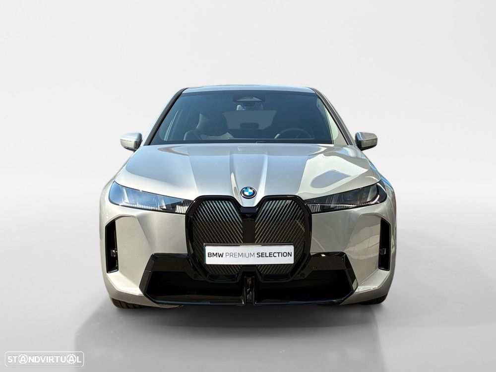 BMW iX xDrive 45 - 2